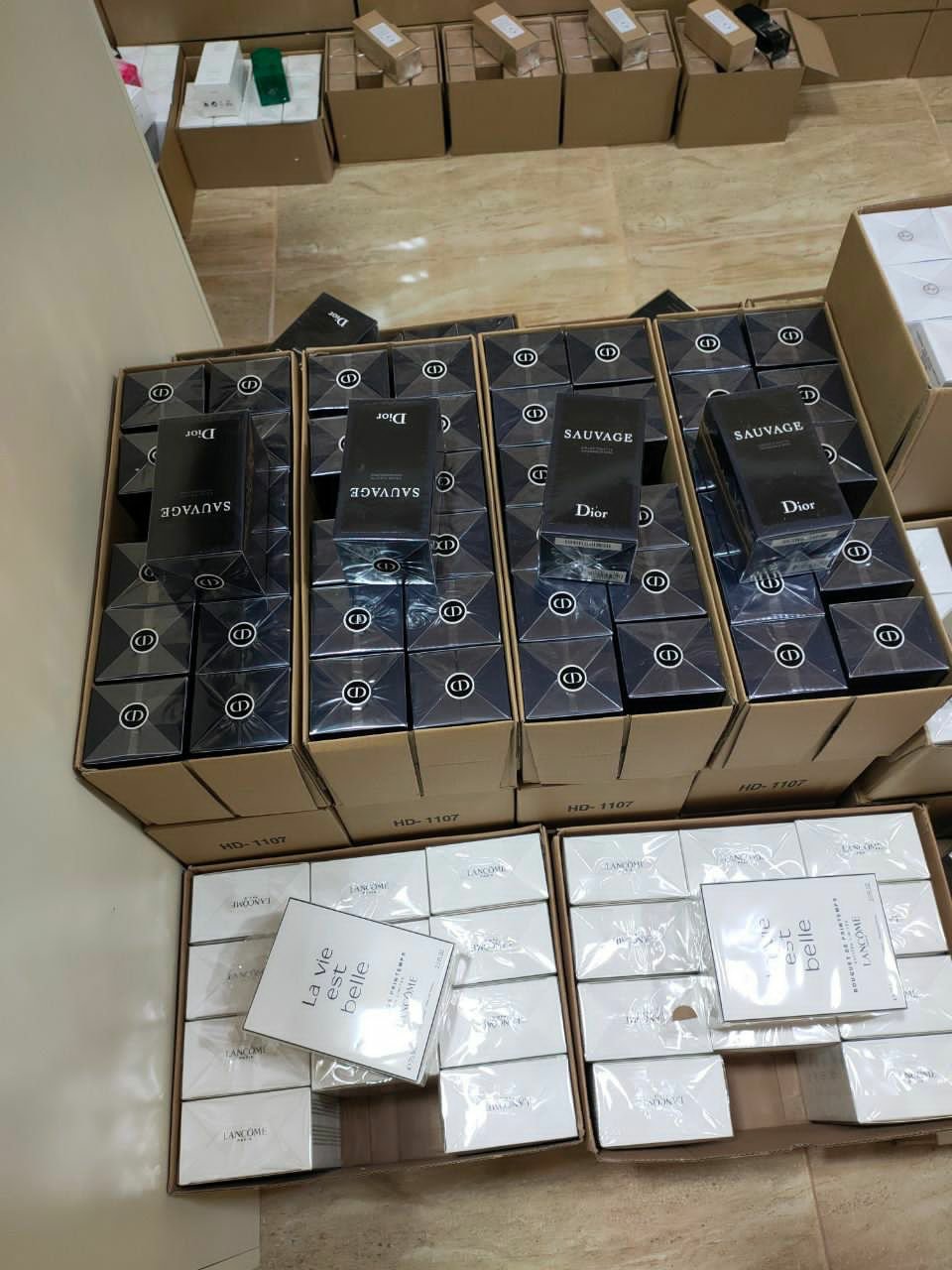 Authentic Perfume Pallets for - Liquidation Pallets near me - Image 12