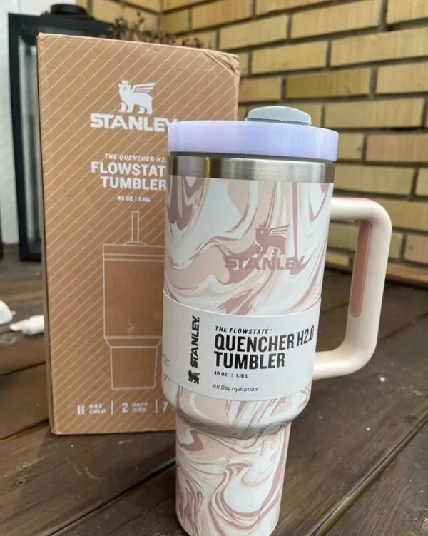 stanley starbucks cup pallet
