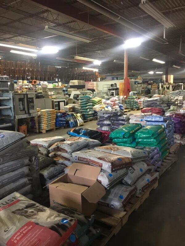 Buy Pet Animal Food Pallets Liquidation At Cheap Rate - Image 3
